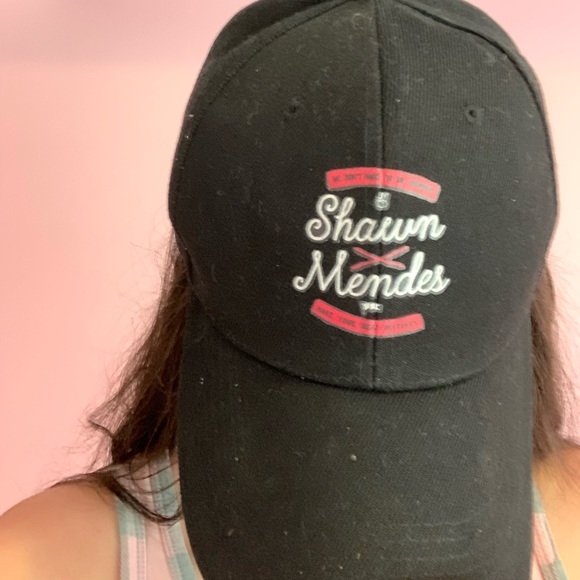 3/10$ Shawn Mendes baseball hat - Picture 2 of 8